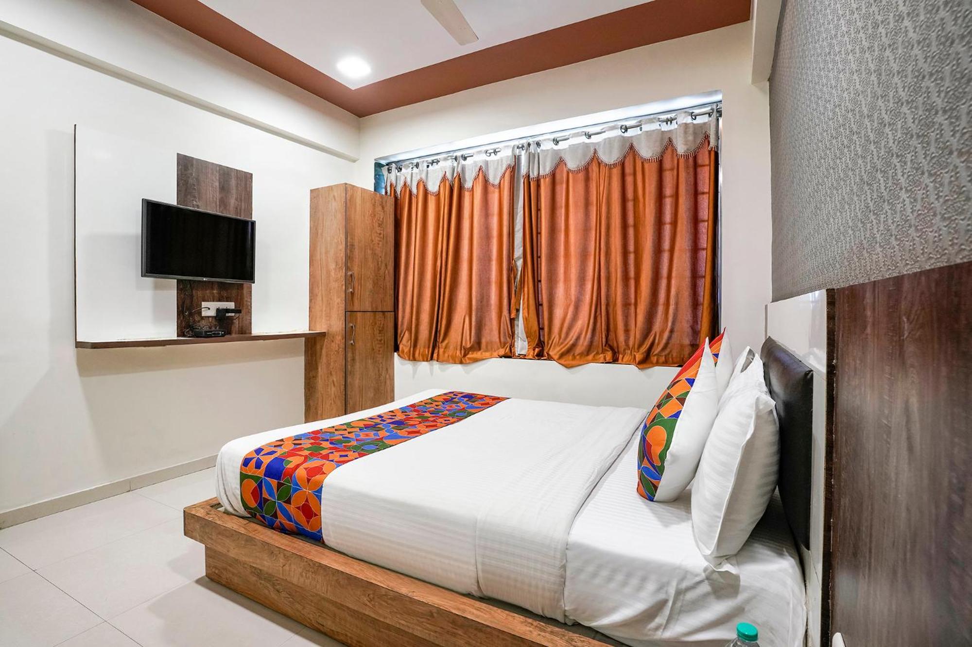 Fabhotel Galaxy I Ahmedabad Exterior foto