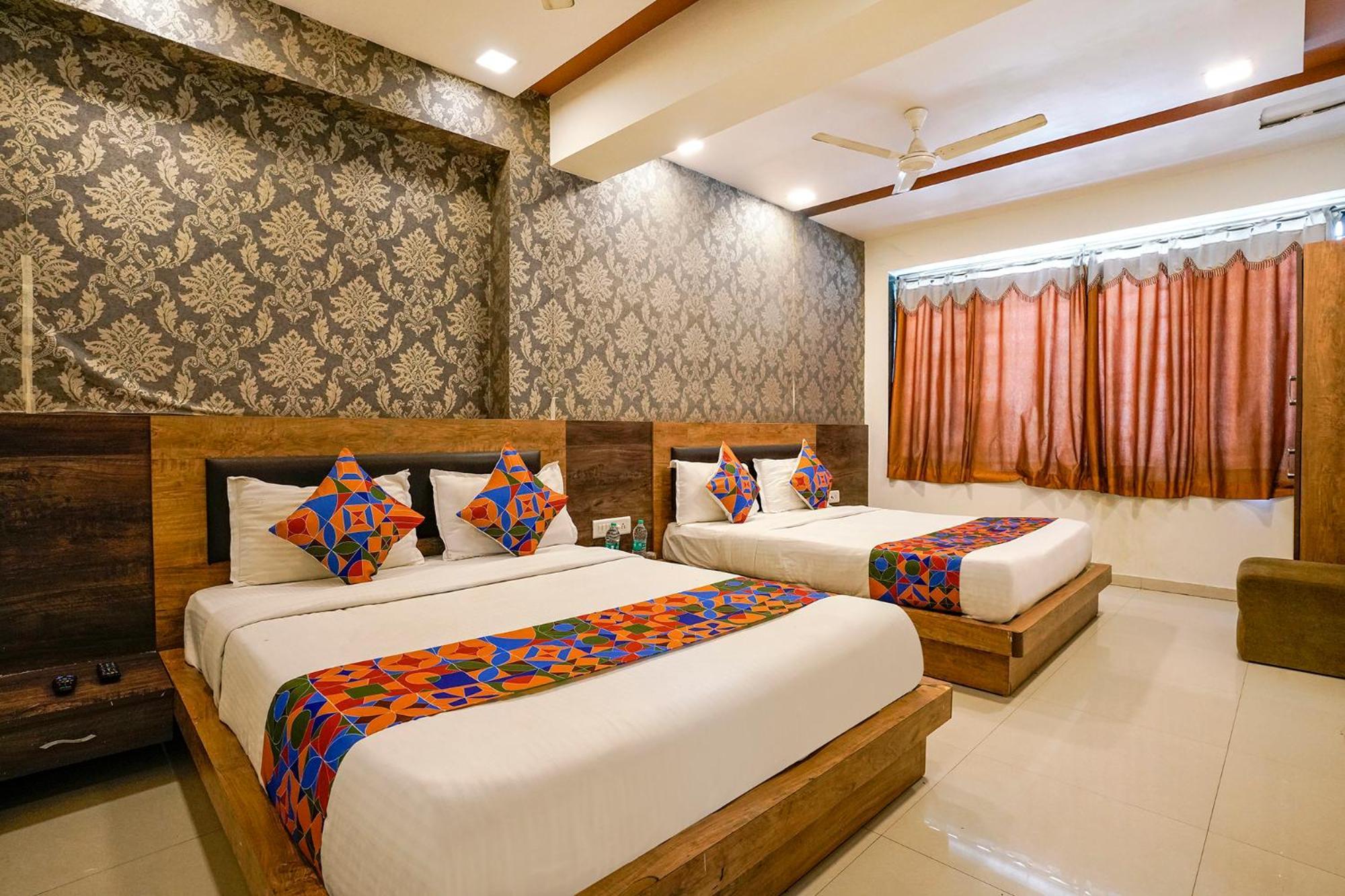 Fabhotel Galaxy I Ahmedabad Exterior foto