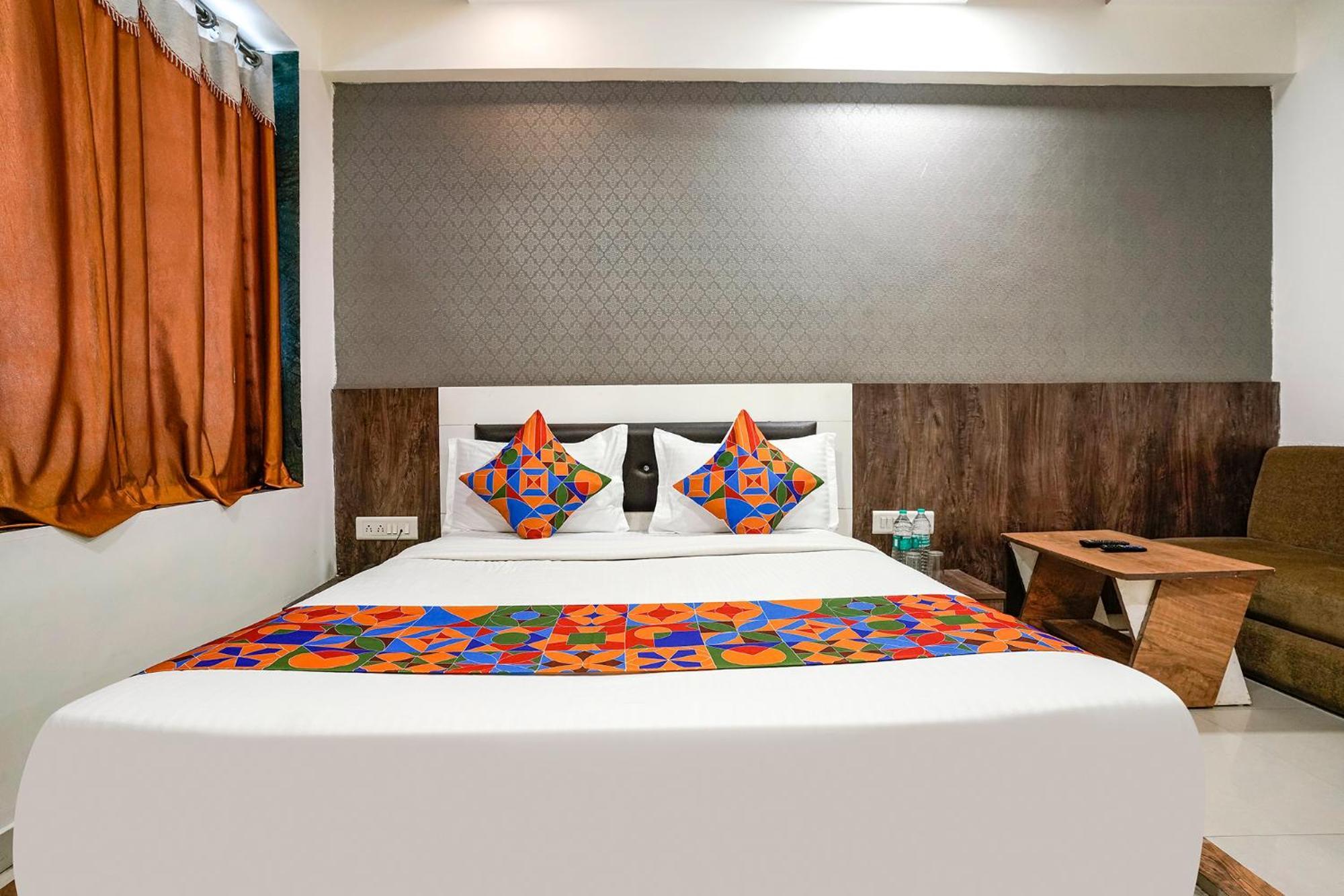 Fabhotel Galaxy I Ahmedabad Exterior foto