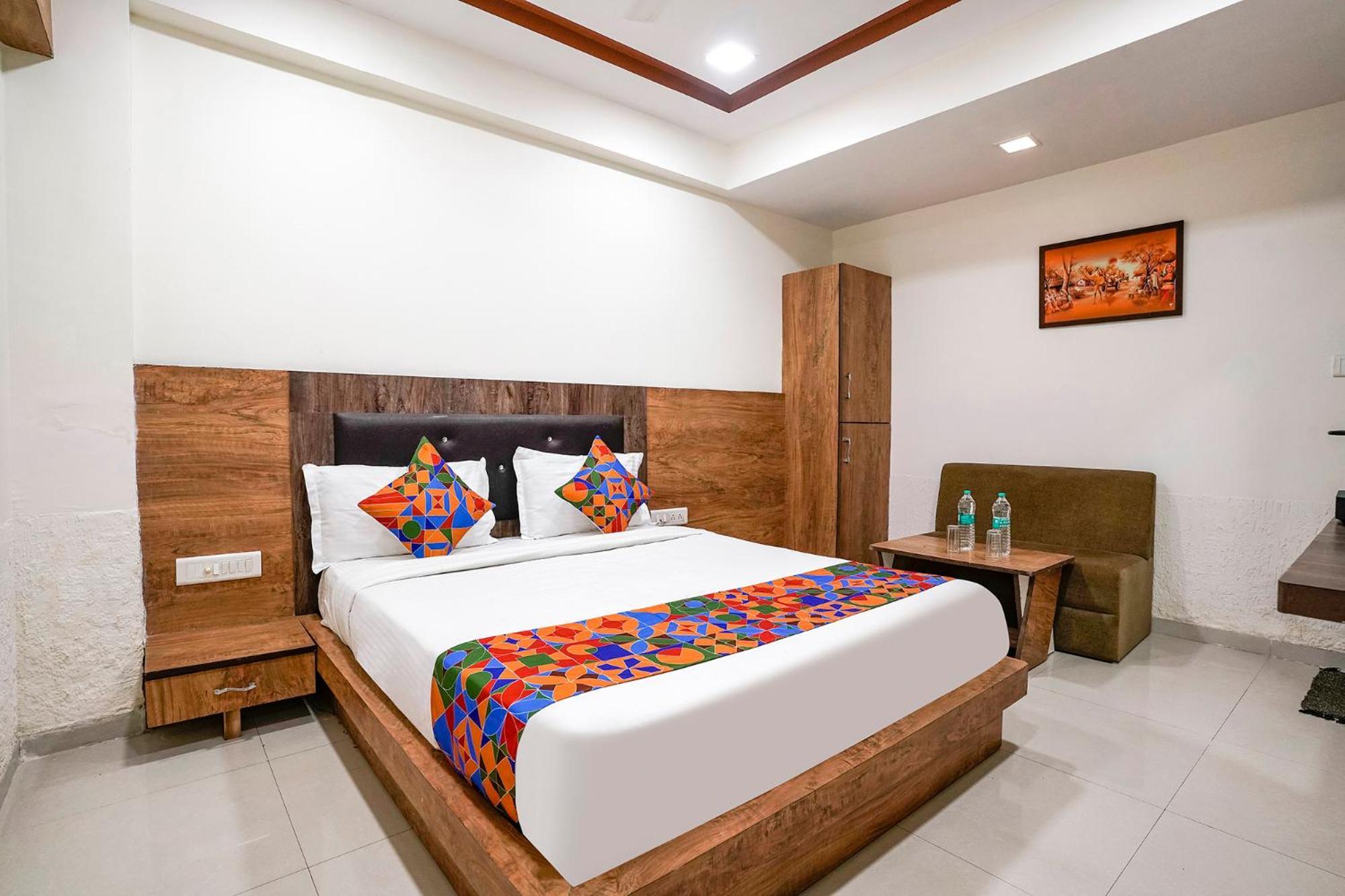 Fabhotel Galaxy I Ahmedabad Exterior foto